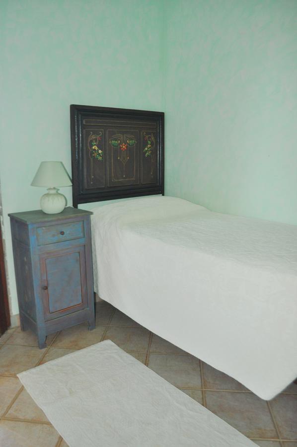 Principessa De Navarra Santa Maria Navarrese Extérieur photo